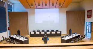 Konferencja Warszawa. Zdjęcia z konferencji i kongresu.