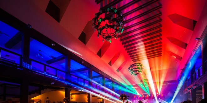 Fotografia reportażowa. Zdjęcie wykonane w centrum konferencyjnym Folwark Zalesie.