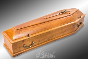 Zdjęcia katalogowe trumny. Sesja reklamowa.