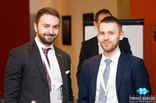 Zdjęcia z konferencji w Krakowie dla firmy Vantis Holding. Miejsce eventu hotel Park Inn Kraków.