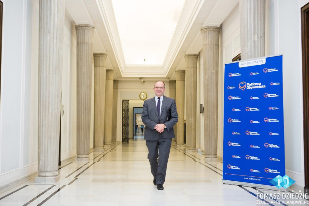 Zdjecia reklamowe politykow