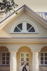 Agencja fotograficzna Kraków. Zdjęcia z sesji reklamowej dla wokalistki.