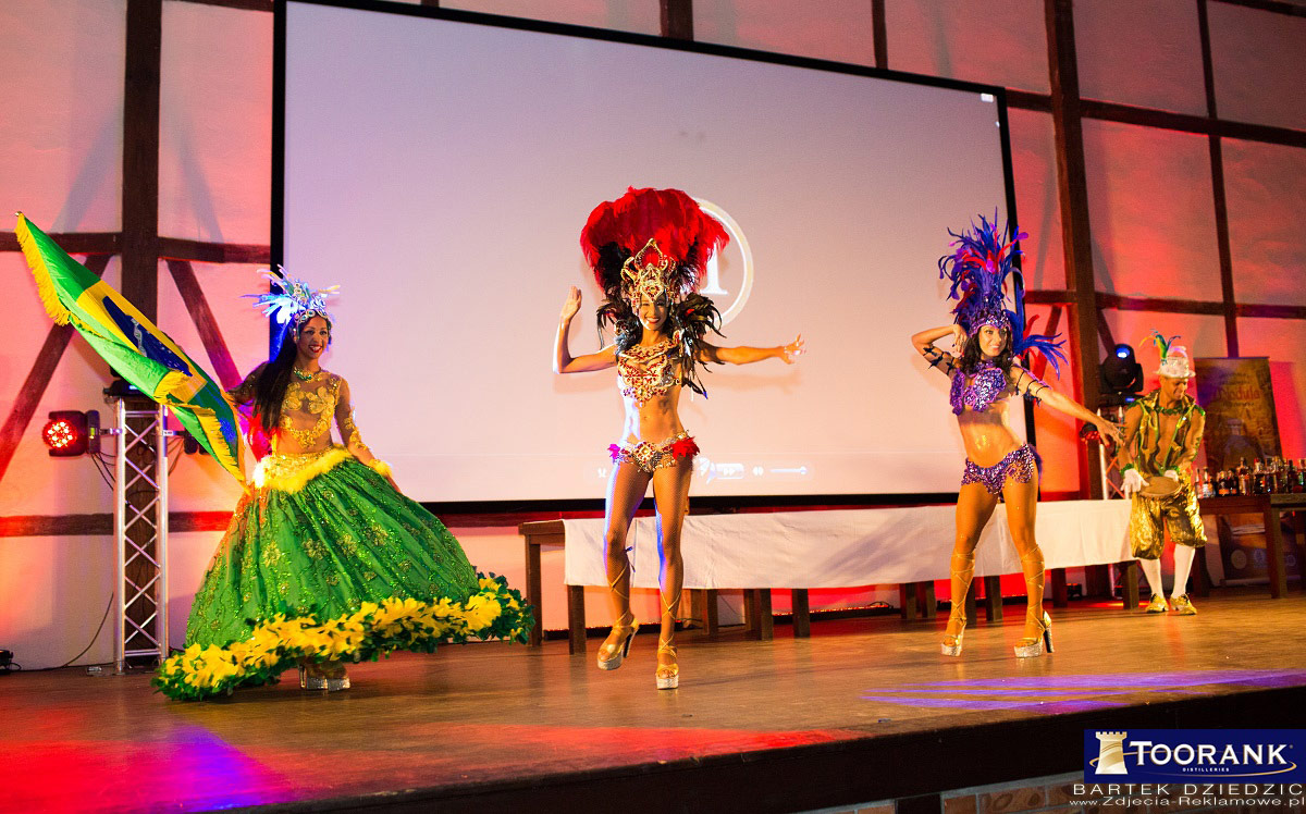 Występ zespołu Samba Art podczas mistrzostw polski Barmanów. Fotografia eventowa